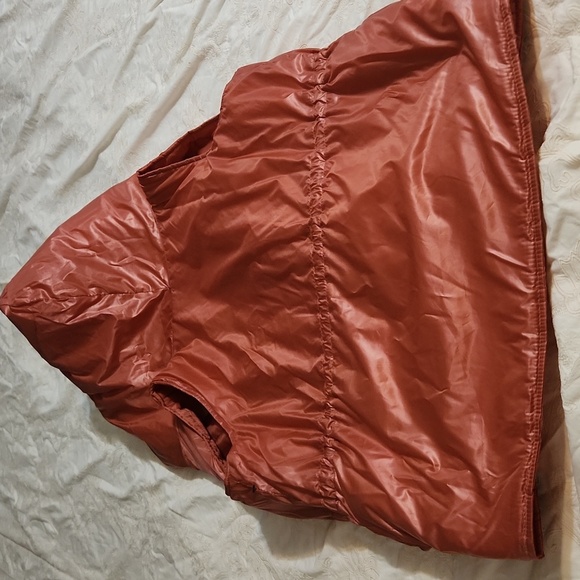 Marc New York Rust Hooded Vest - Picture 3 of 3